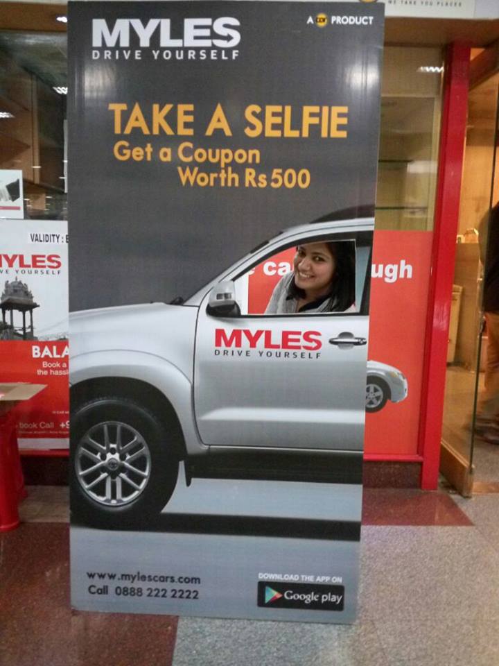 Another reason to pose and say "Myles". Meet happy Mylers from Chennai.